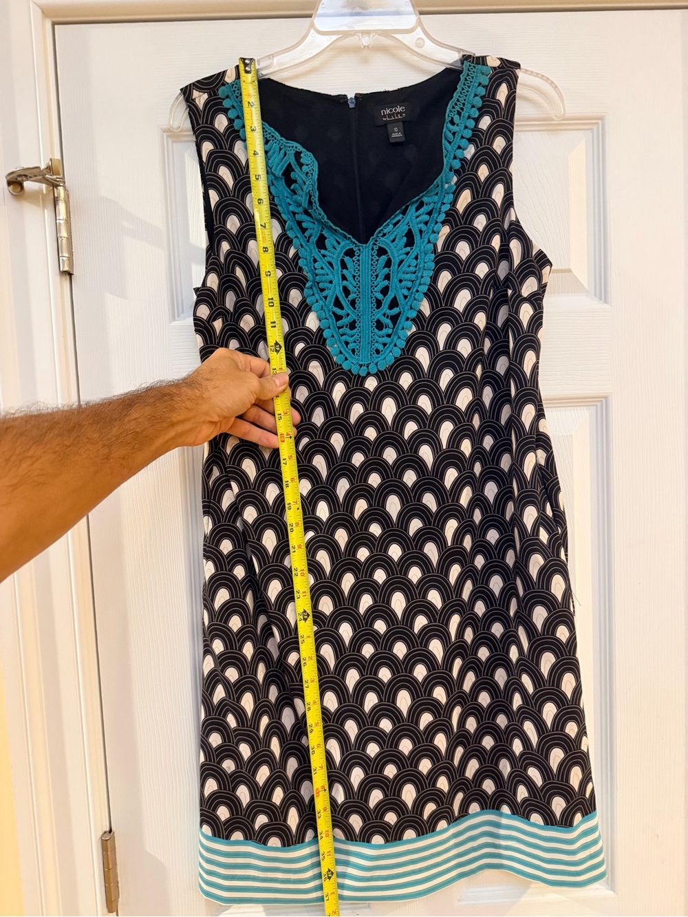 Ladies Size 10 "Nicole Miller" Black & White Swim Coverup Teal Crochet Neckline - Picture 5 of 7